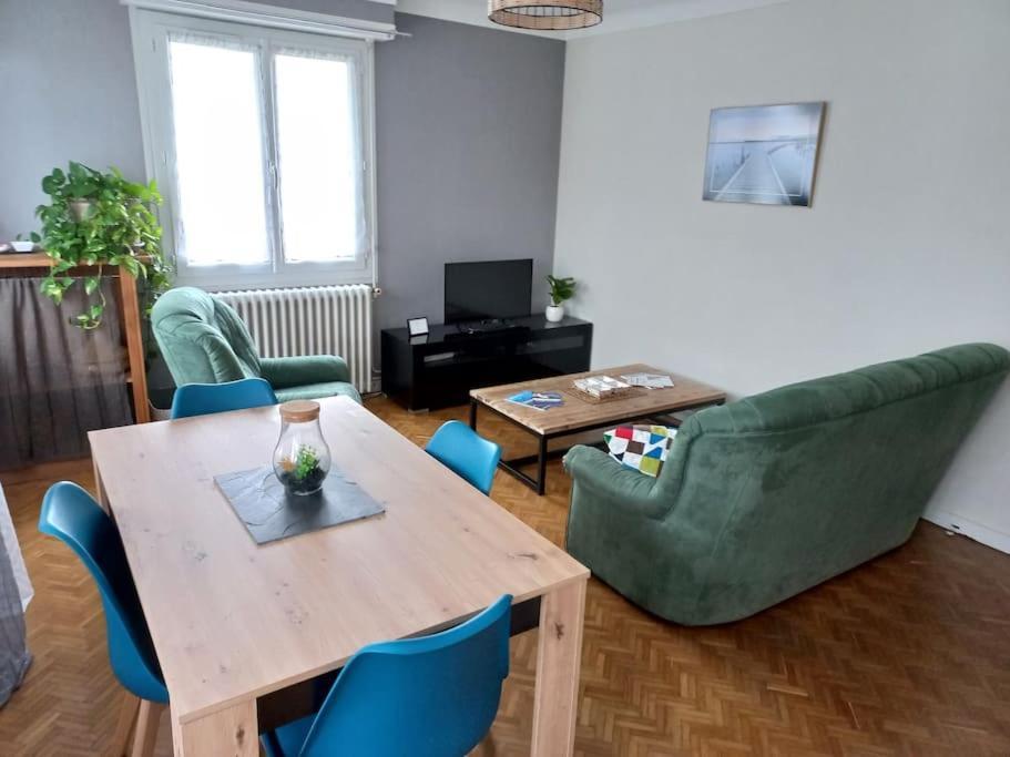 Appartement Dans Villa По Екстериор снимка
